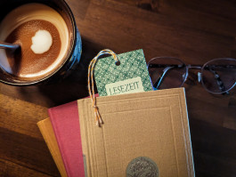 selbstgedruckte Lesezeichen in der Officina Arcana Officina Arcana