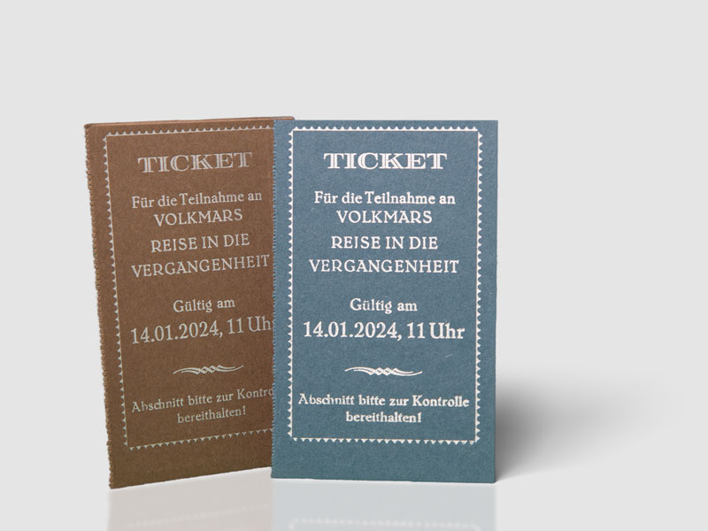 Bild des Kundenprojekts einer Einladungskarte der Officina Arcana in Pirna, Sachsen. Grafikdesign, Handsatz und Buchdruck Officina Arcana