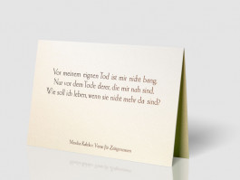 Bild des Kundenprojekts einer Trauerkarte der Officina Arcana in Pirna, Sachsen. Grafikdesign, Handsatz und Buchdruck Officina Arcana